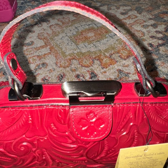 PATRICIA NASH Burnished Tooled Leather Satchel – Berry Red - detachable strap - Picture 5 of 12